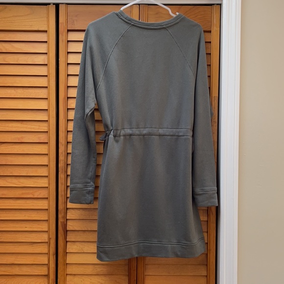 Athleta Grey sweatshirt dress with cinched waist - Picture 5 of 8